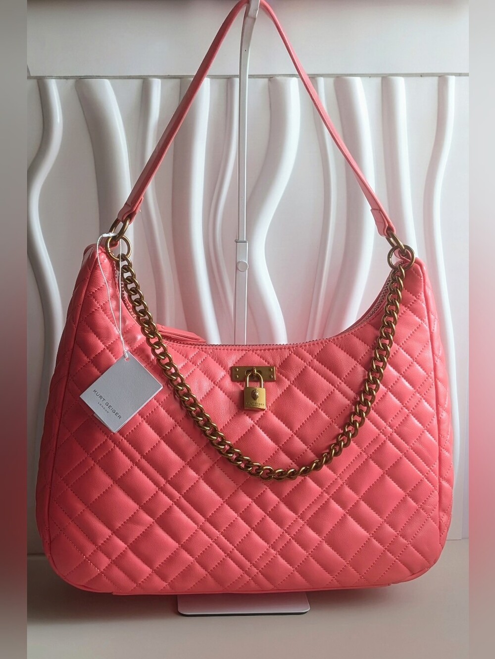 NWT Kurt Geiger Brixton Large Pink Leather Quilted Hobo Shoulder Bag